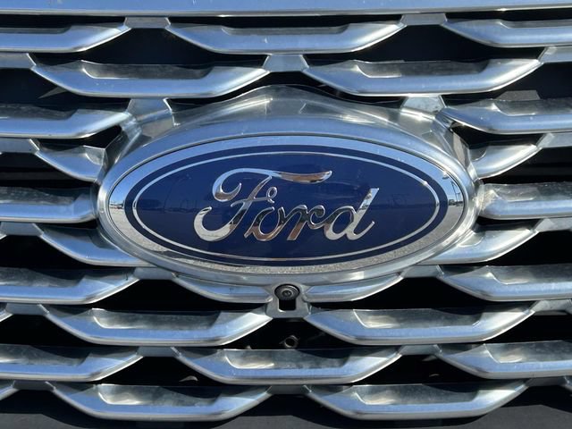 Certified 2022 Ford Explorer Platinum w/ Equipment Group 601A AWD/4WD image 10