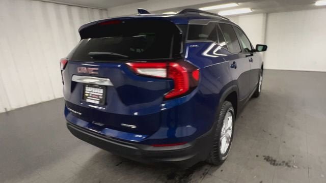 Certified 2022 GMC Terrain SLE w/ Driver Convenience Package image 8