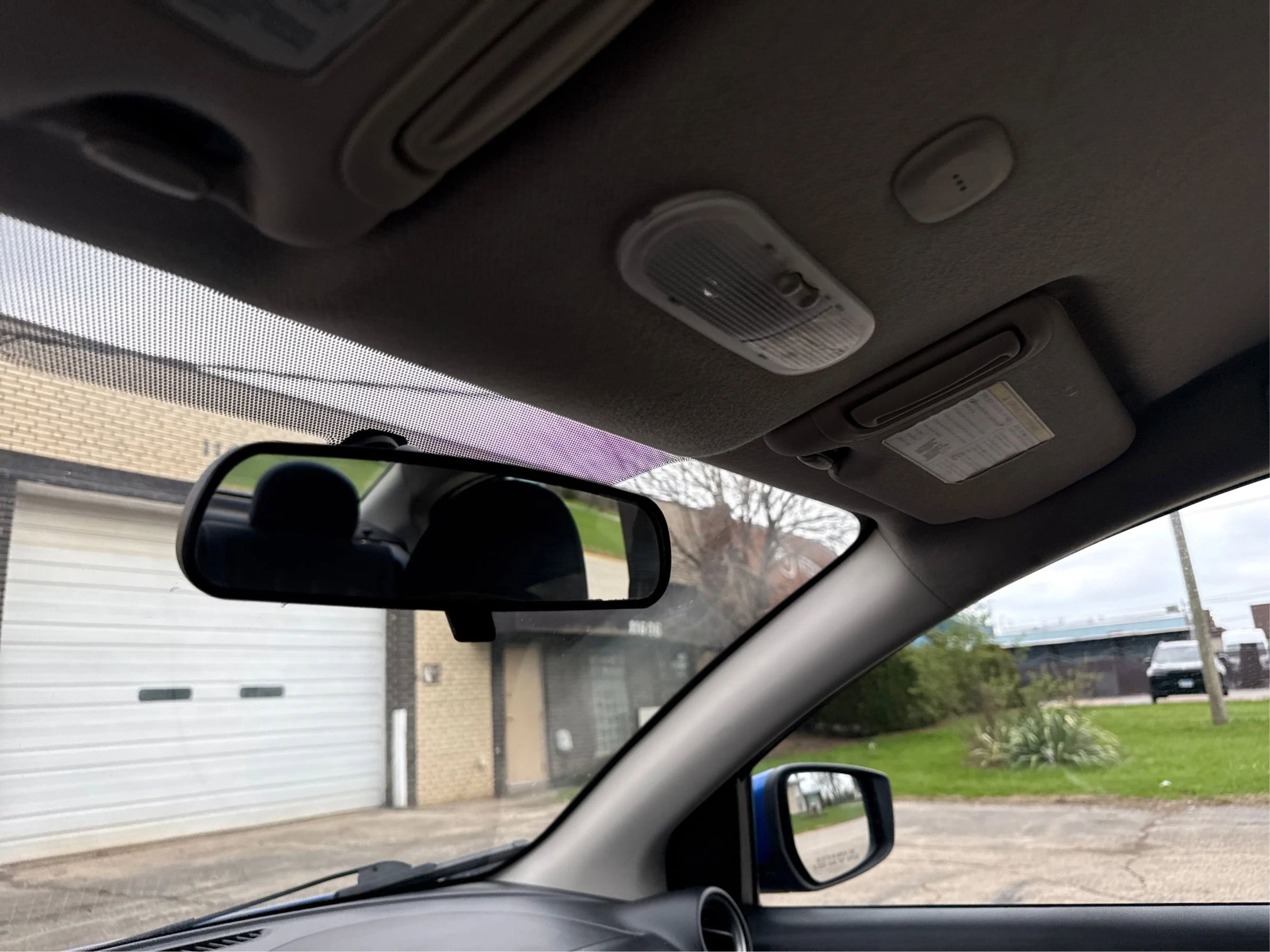 Used 2016 Nissan Versa SV image 18