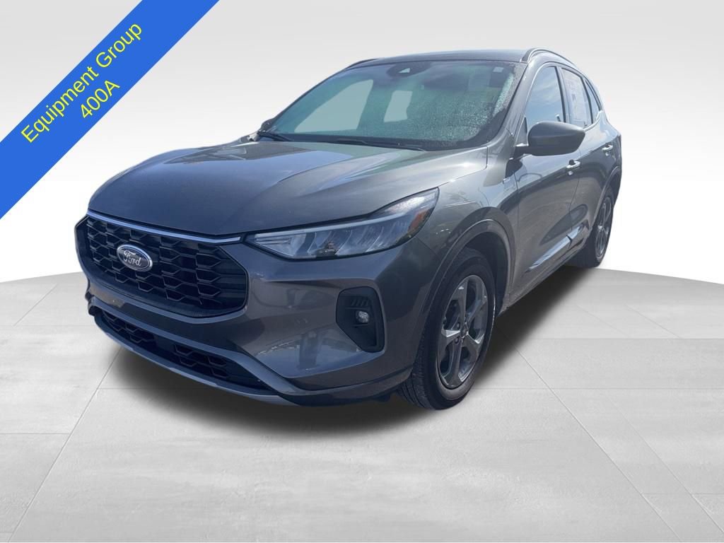 Used 2024 Ford Escape ST-Line Select w/ Tech Pack #1 AWD/4WD image 3