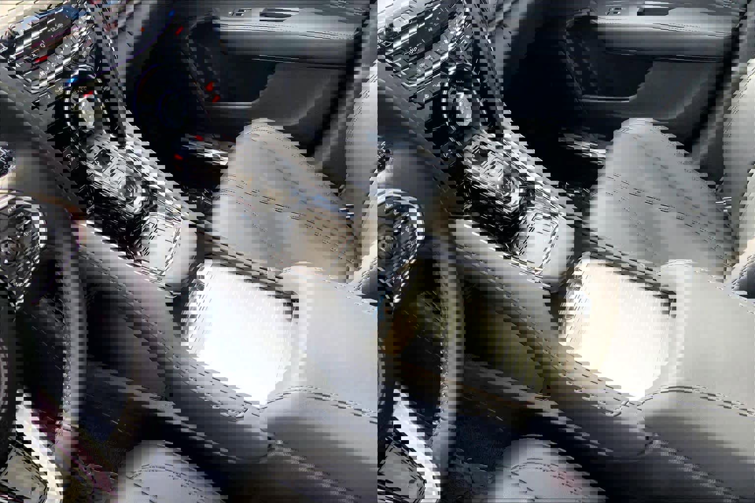 Used 2020 Acura RDX FWD image 15