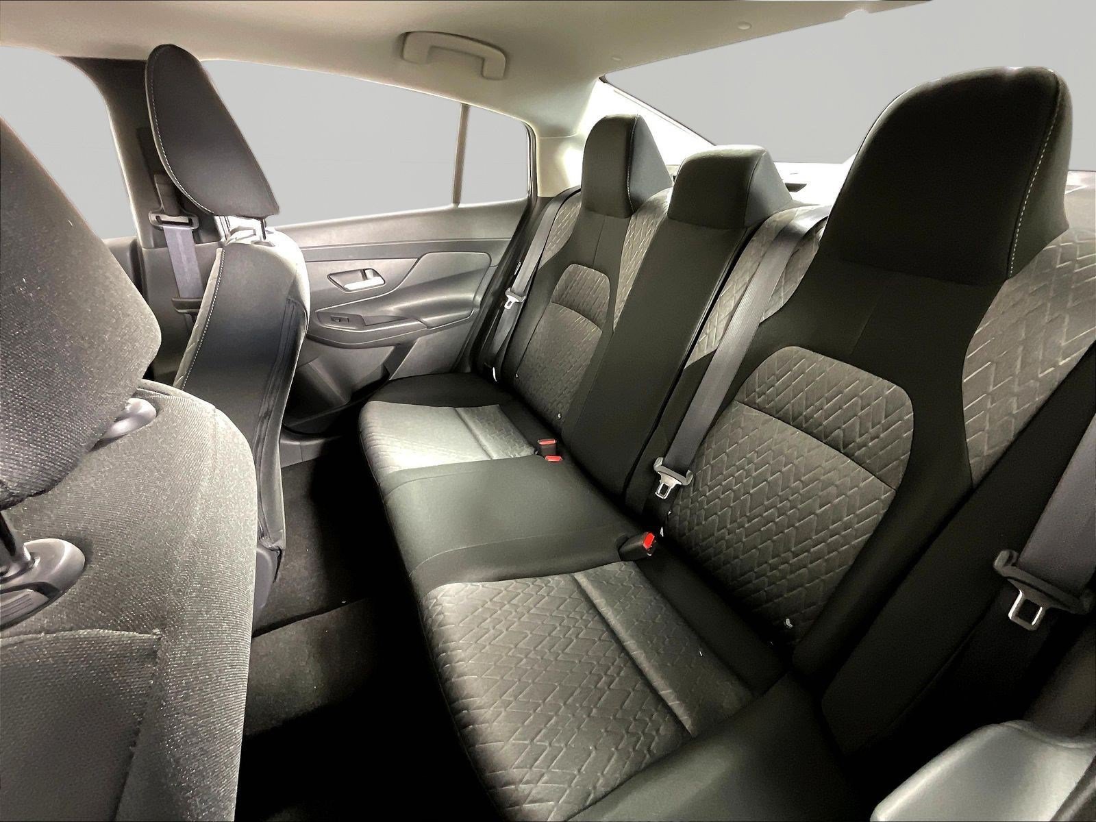 New 2026 Nissan Sentra SV w/ SV Convenience Package FWD image 18