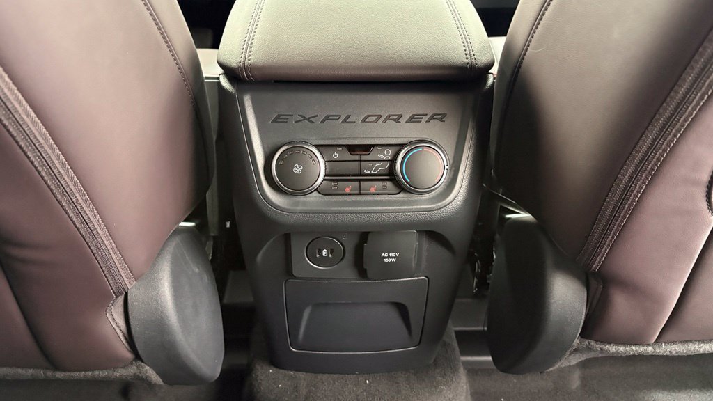 New 2027 Ford Explorer Platinum AWD/4WD image 36