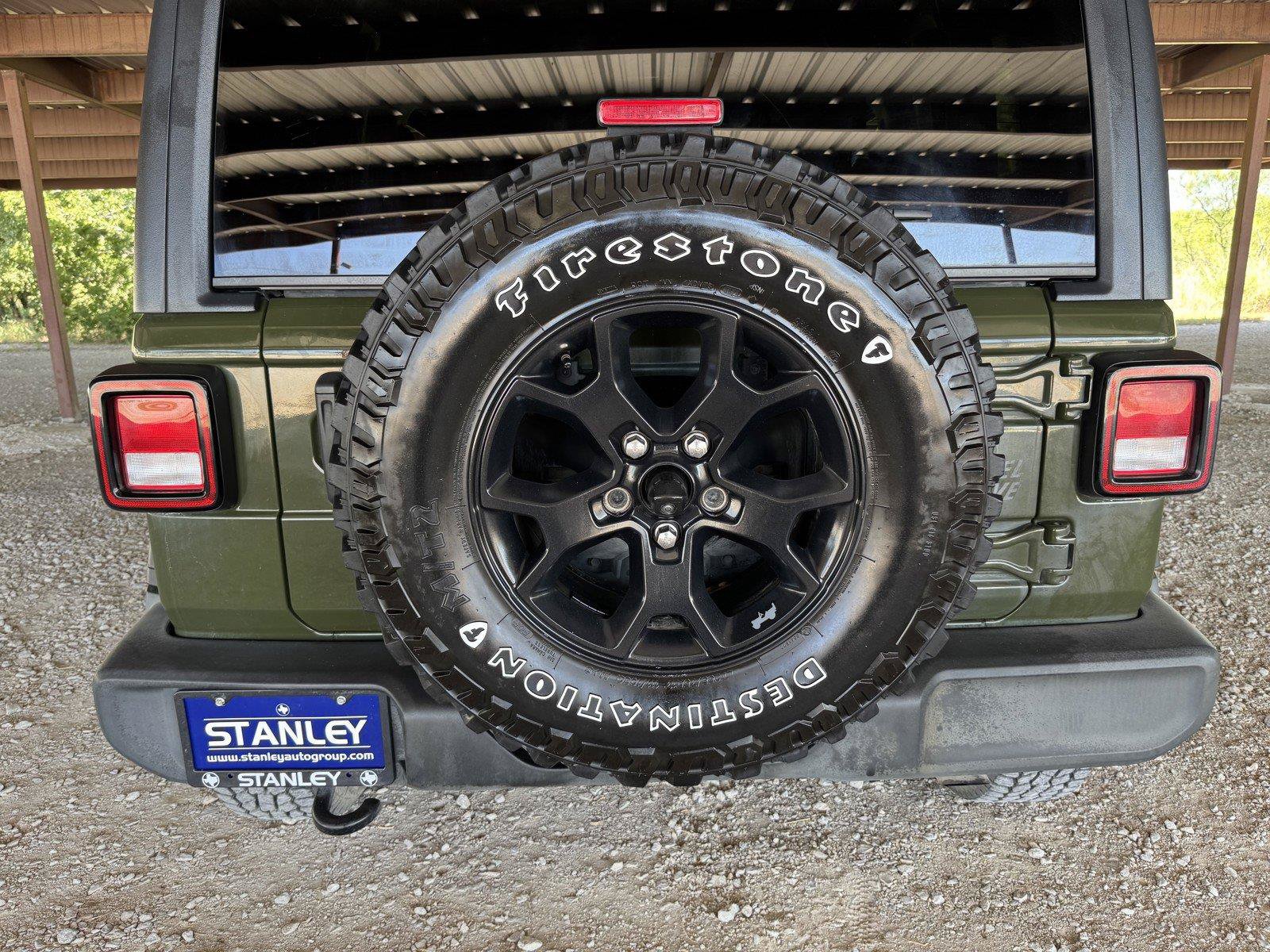 Used 2021 Jeep Wrangler Sport AWD/4WD image 39