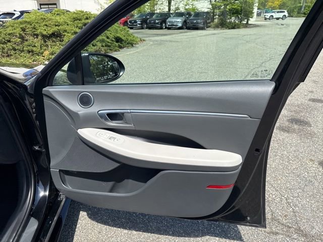 Used 2023 Hyundai Sonata SEL w/ Preferred Accessory Package FWD image 32