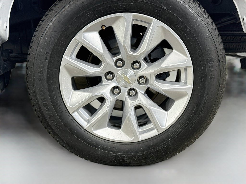 Used 2022 Chevrolet Silverado 1500 Custom RWD image 33