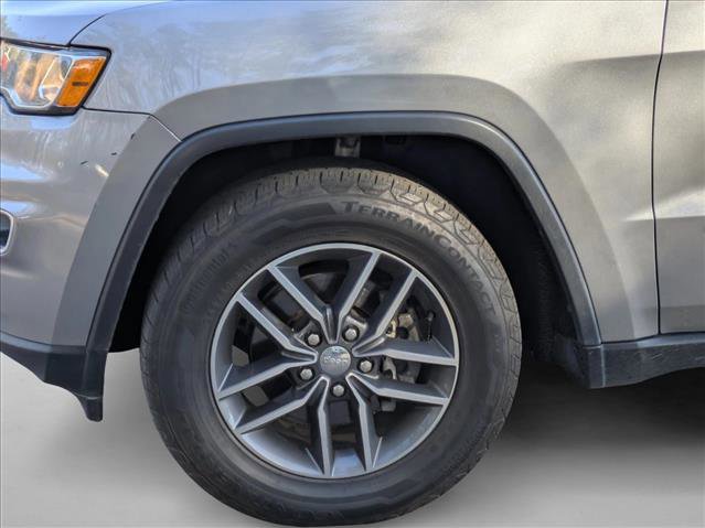 Used 2018 Jeep Grand Cherokee Limited image 9