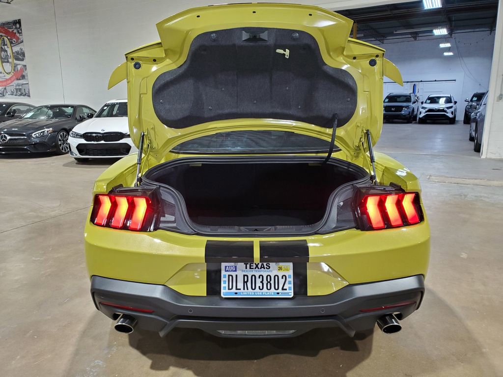 Used 2025 Ford Mustang GT Premium RWD image 29