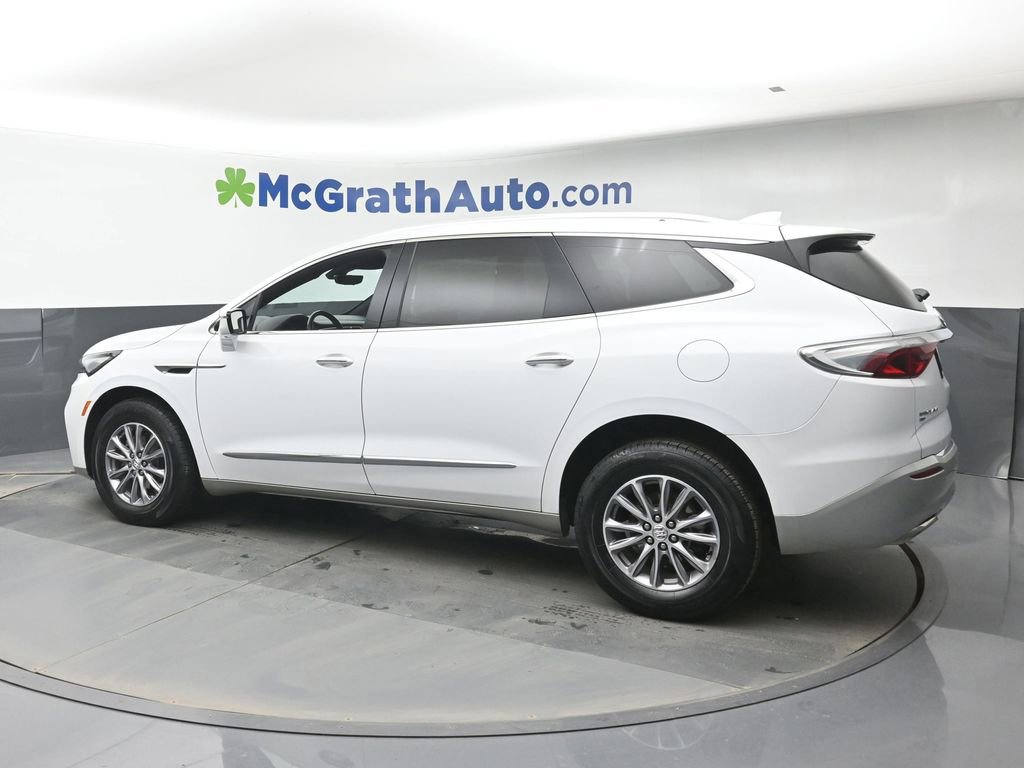Used 2024 Buick Enclave Premium image 30