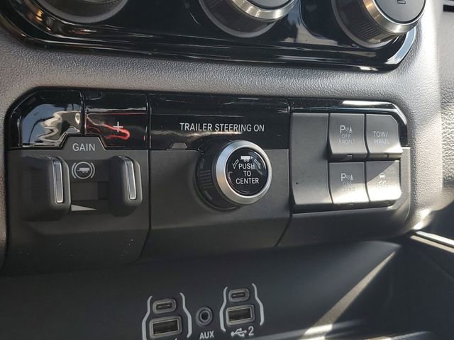 Certified 2025 RAM 1500 Big Horn image 36