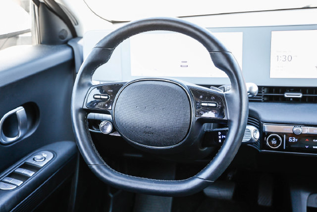 Certified 2024 Hyundai Ioniq 5 SEL RWD image 14
