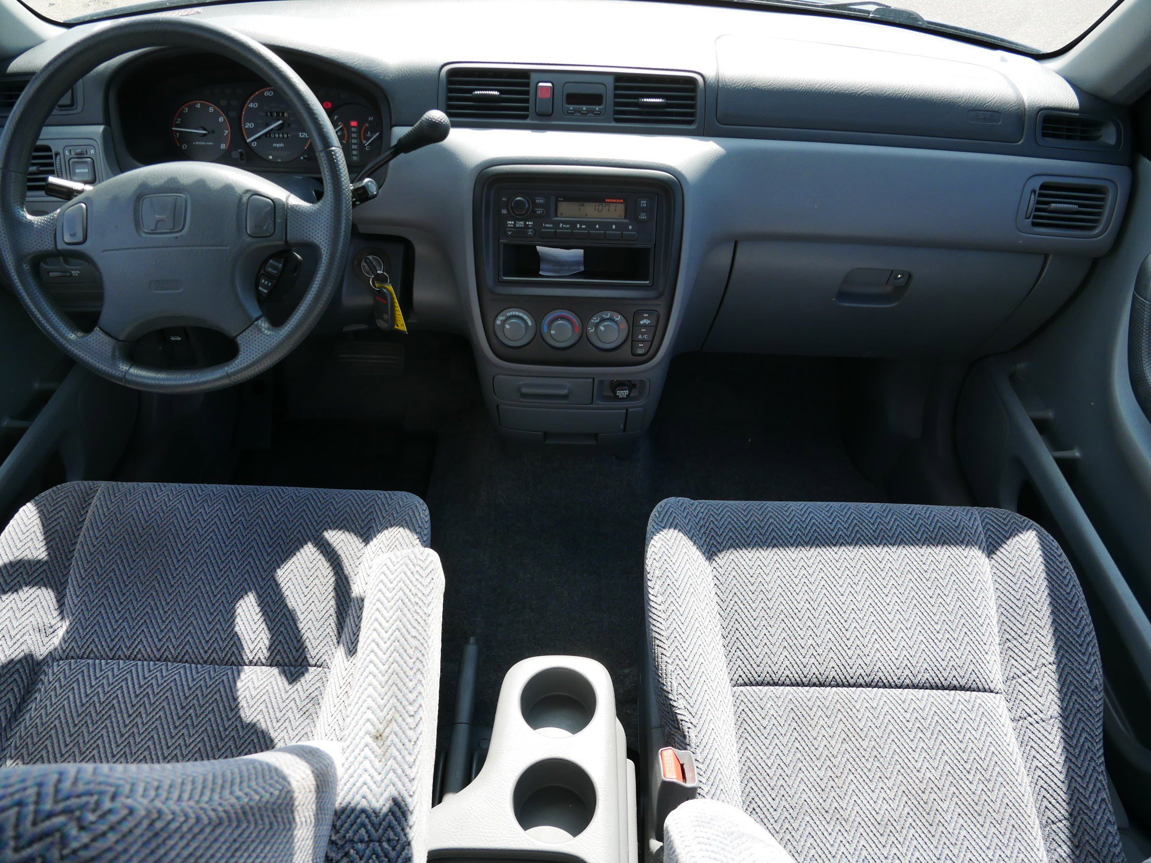 Used 1998 Honda CR-V LX image 10