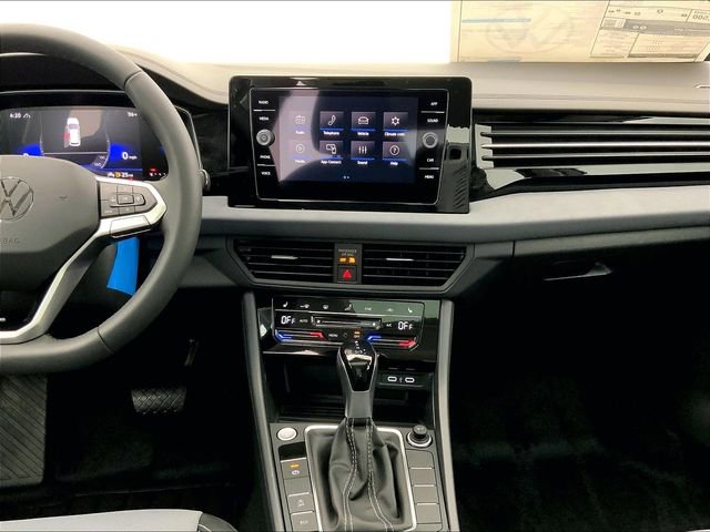 New 2026 Volkswagen Jetta SE FWD image 7
