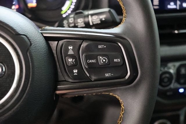 Used 2024 Jeep Wrangler Unlimited AWD/4WD image 23