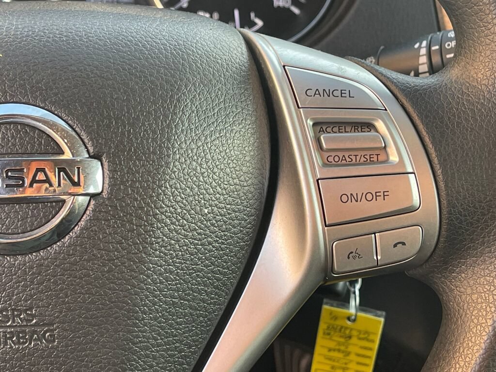 Used 2016 Nissan Rogue S FWD image 14