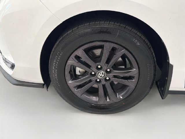 Certified 2025 Toyota Sienna XSE AWD/4WD image 26