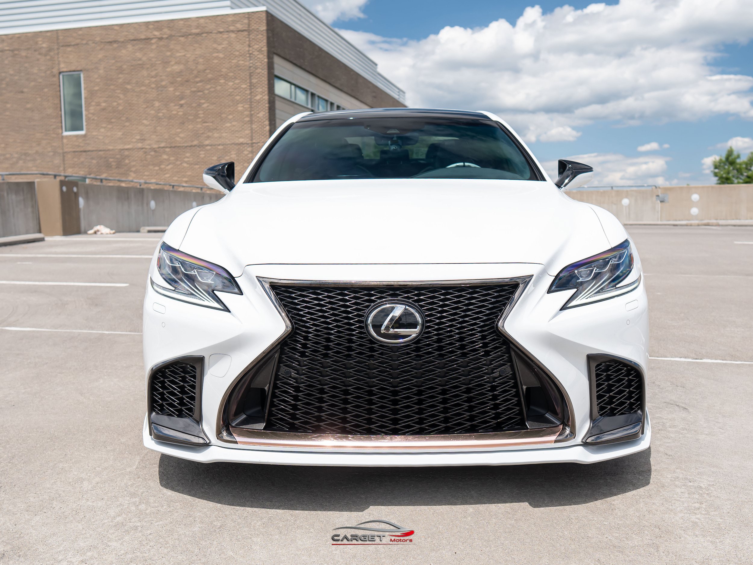 Used 2018 Lexus LS 500 F Sport w/ Accessory Package (Z1) AWD/4WD image 2