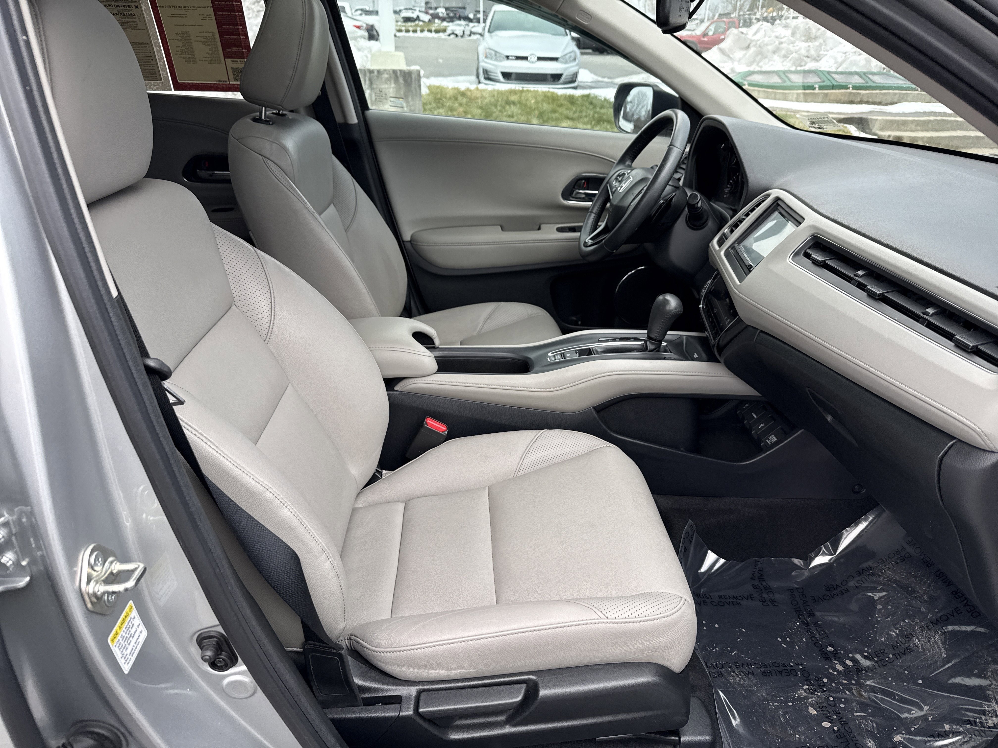 Used 2016 Honda HR-V EX-L image 34