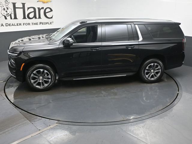 New 2026 Chevrolet Suburban LT w/ Comfort Package AWD/4WD image 37