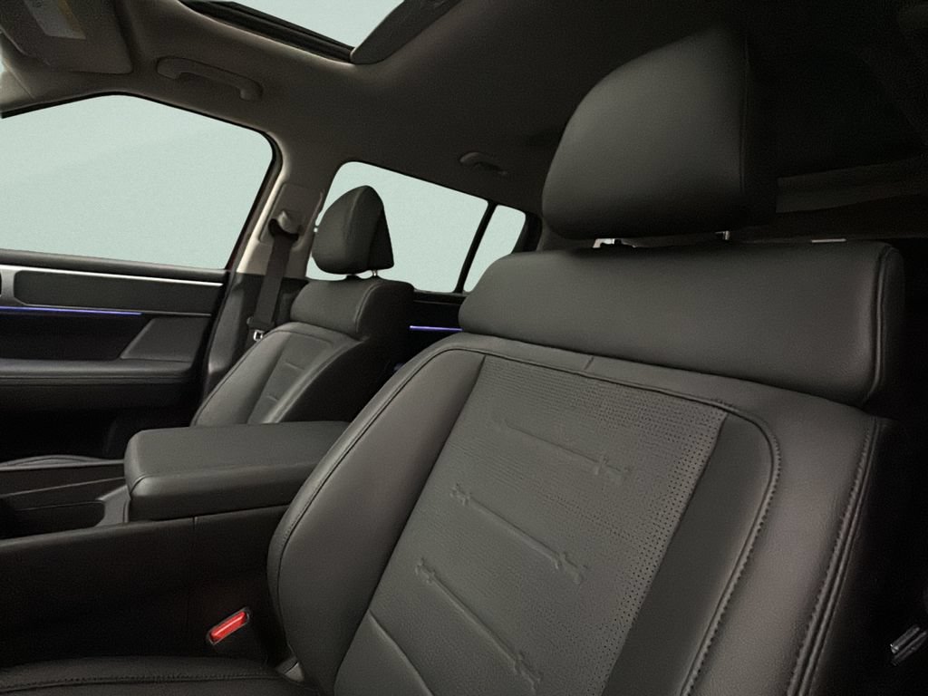 New 2026 Hyundai Santa Fe Limited AWD/4WD image 11