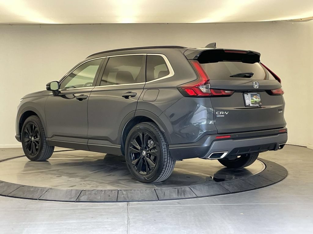 Used 2024 Honda CR-V Sport Touring image 3