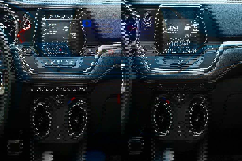 Used 2022 Chevrolet Blazer Premier w/ LPO, Sport Package image 12