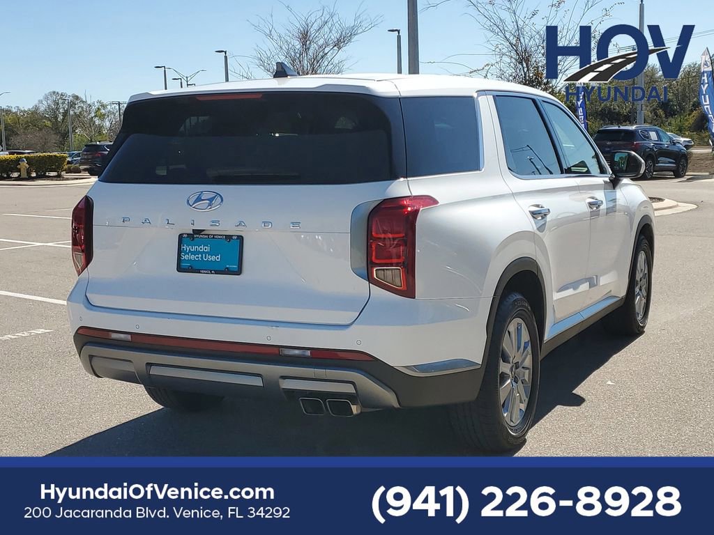 Used 2023 Hyundai Palisade SE image 7