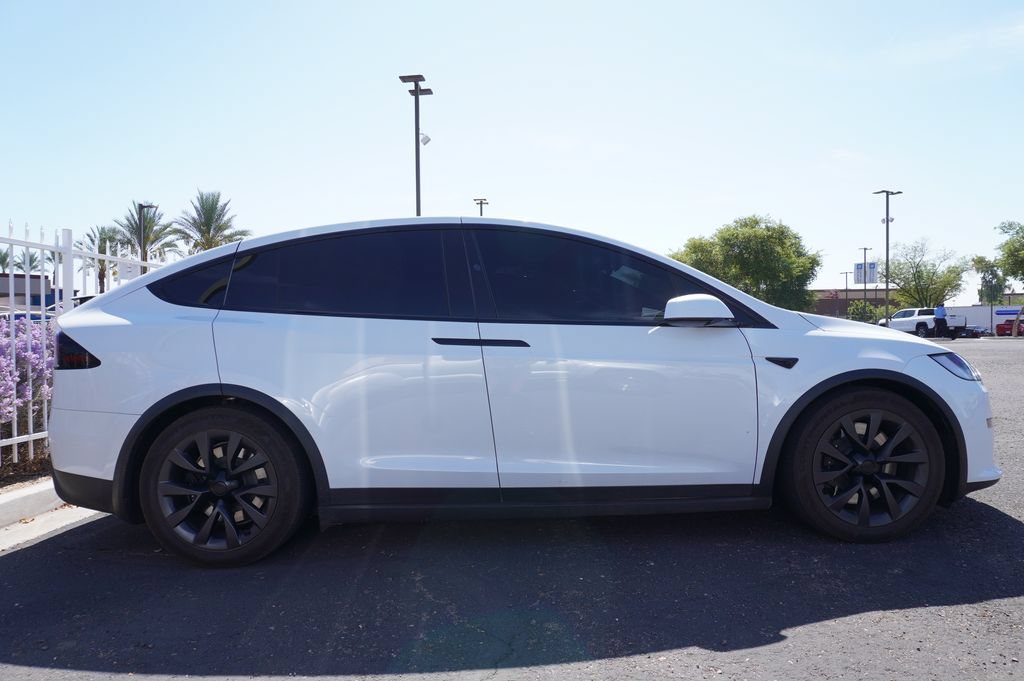 Used 2025 Tesla Model X AWD/4WD image 4