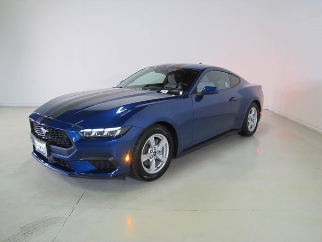 Used 2024 Ford Mustang Coupe image 1
