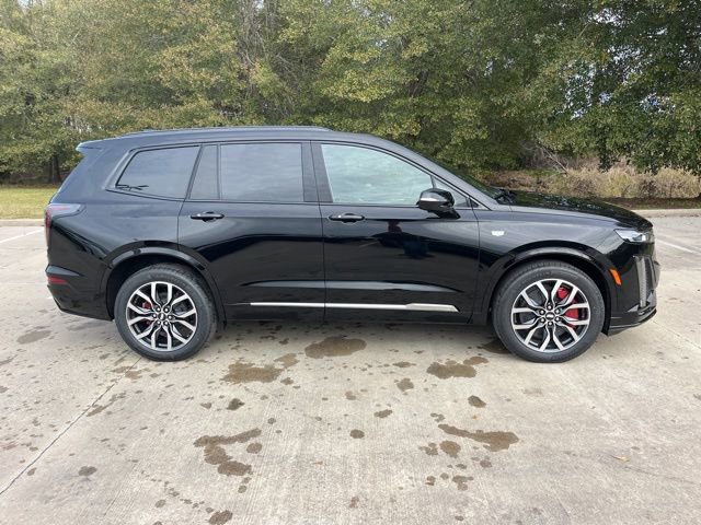 New 2025 Cadillac XT6 Sport w/ LPO, Floor Liner Package image 10