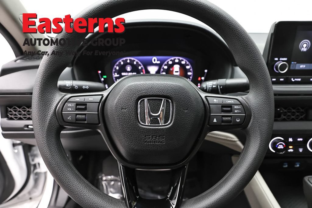 Used 2025 Honda Accord LX image 10