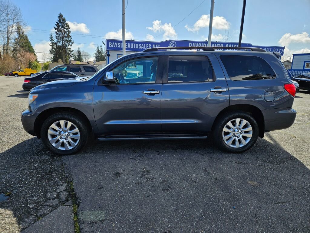 Used 2010 Toyota Sequoia Platinum AWD/4WD image 2