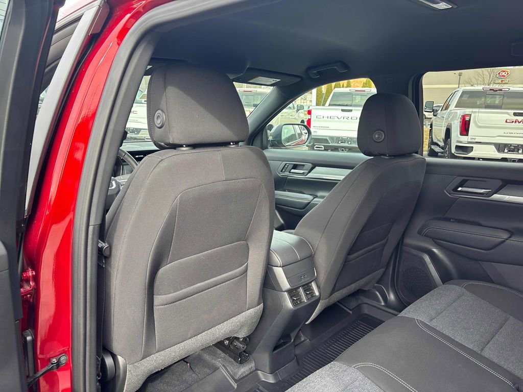 Used 2026 GMC Terrain Elevation image 24