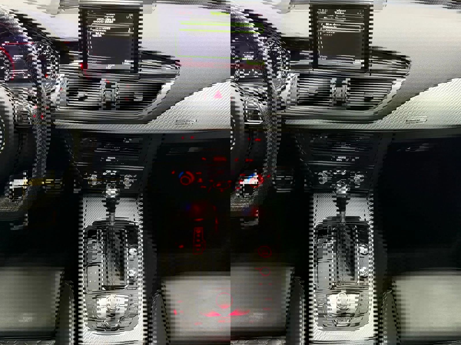 Used 2016 Audi RS 7 Prestige w/ RS 7 Dynamic Package image 43