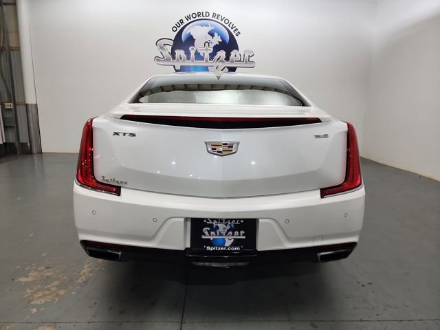 Used 2019 Cadillac XTS Luxury image 8