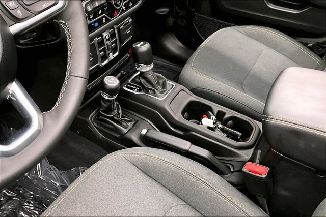 Used 2025 Jeep Wrangler Sahara 4xe w/ Safety Group image 18