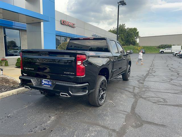 Used 2026 Chevrolet Silverado 1500 Custom Trail Boss AWD/4WD image 9