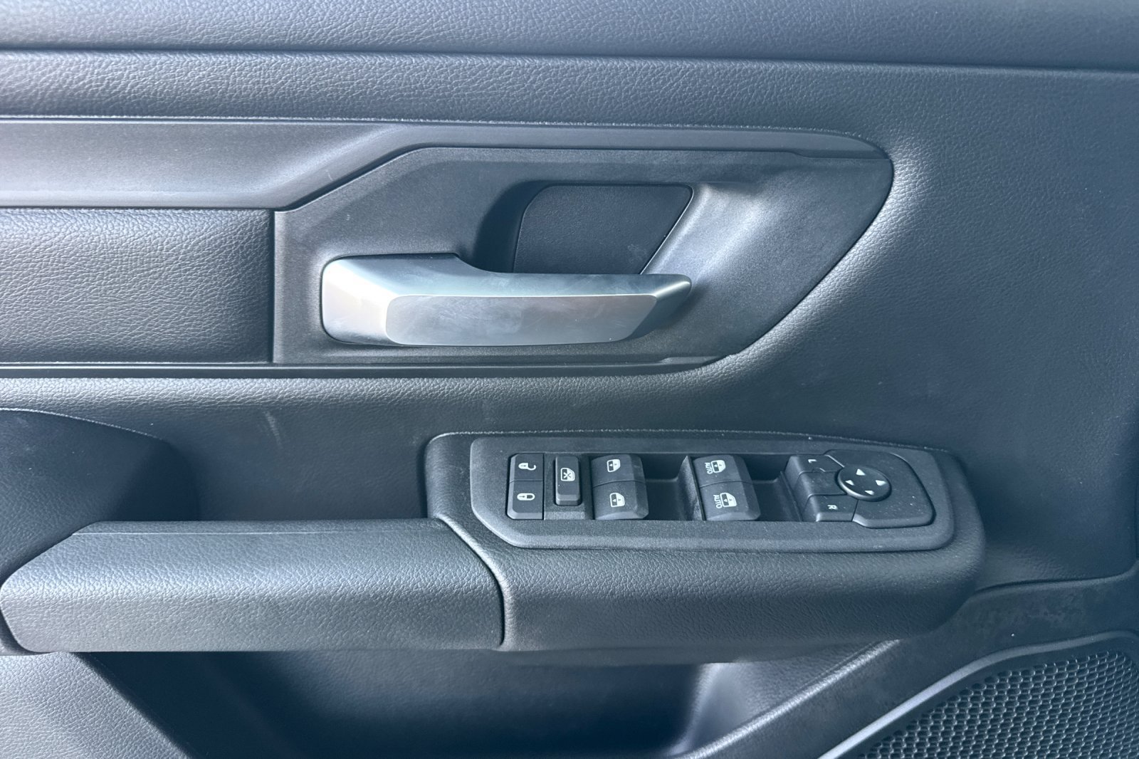 New 2026 RAM 1500 Express AWD/4WD image 10