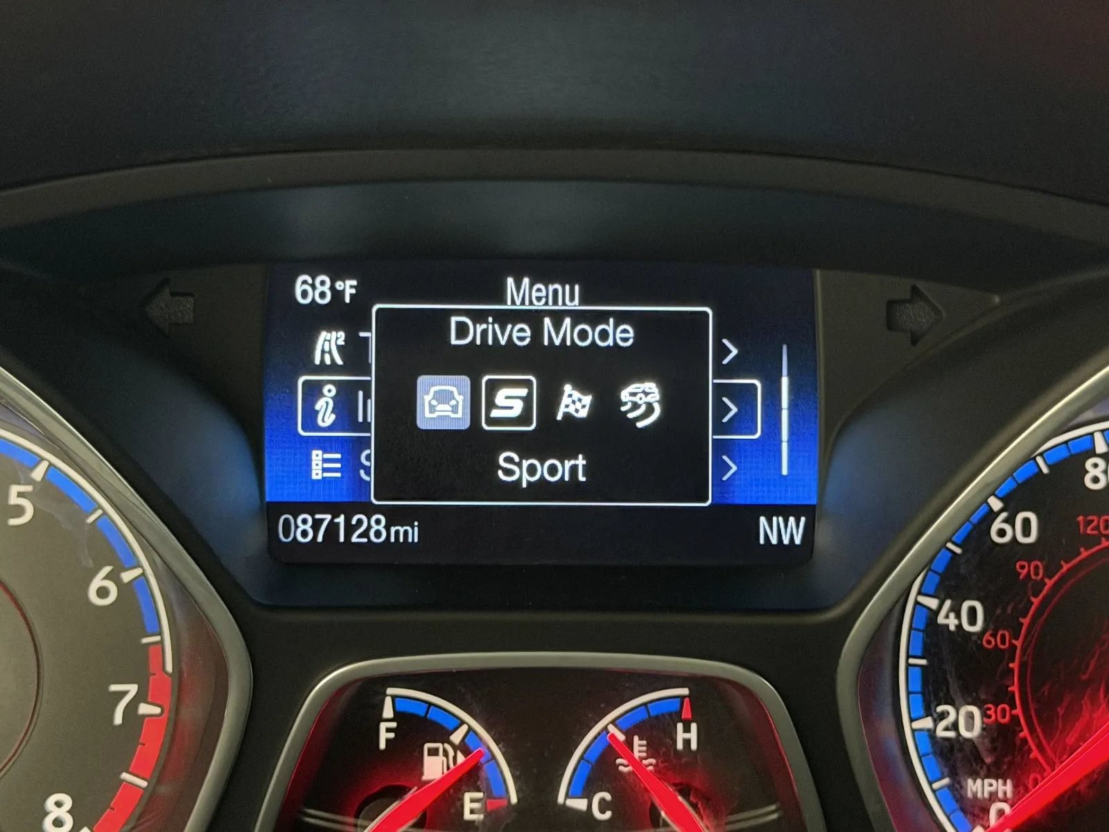 Used 2017 Ford Focus RS AWD/4WD image 8