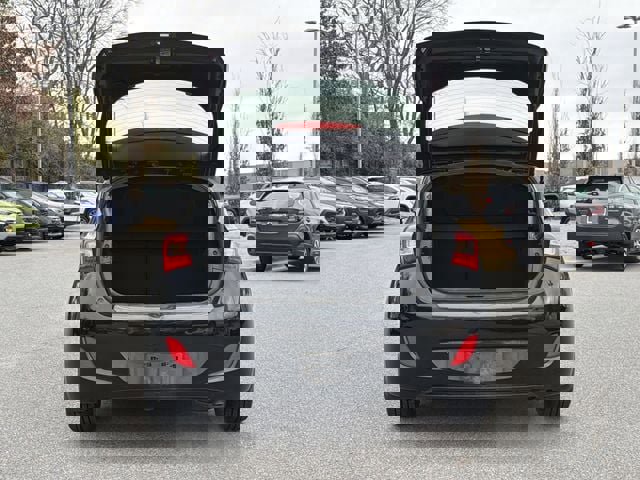 Used 2014 Hyundai Elantra GT w/ Option Group 03 image 11