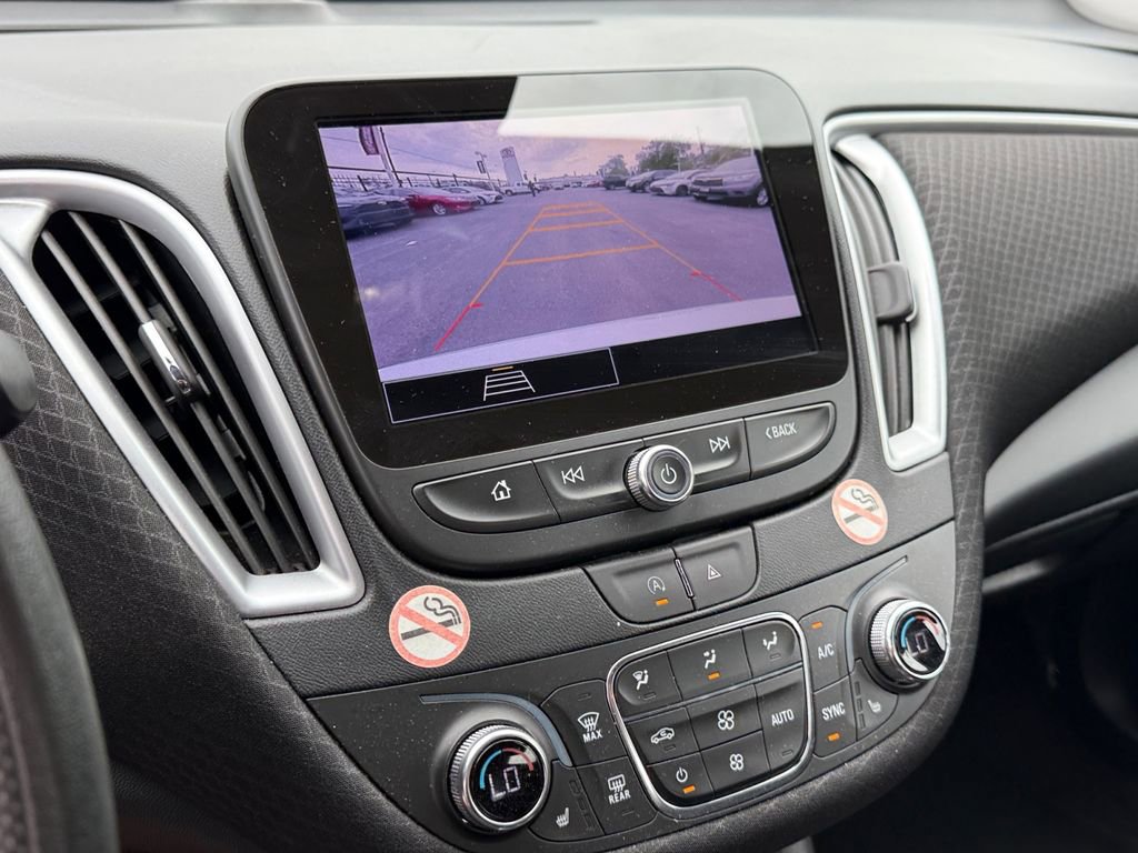 Used 2024 Chevrolet Malibu LT FWD image 33