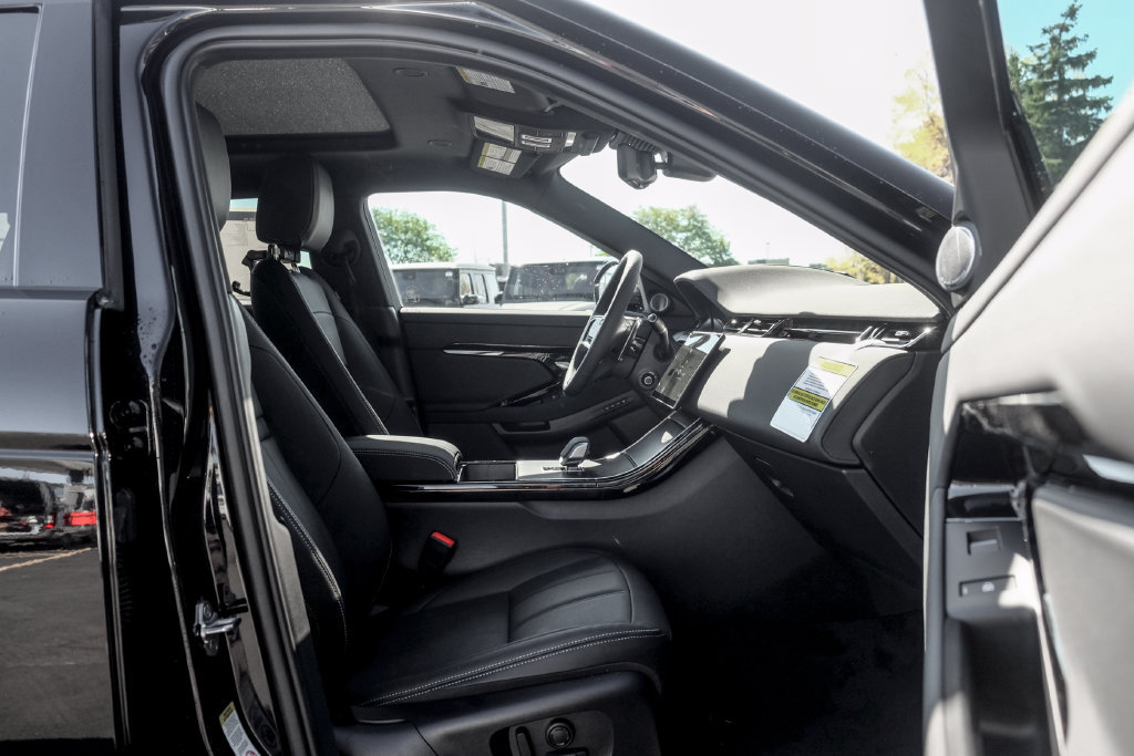 New 2026 Land Rover Range Rover Evoque Hoxton AWD/4WD image 22