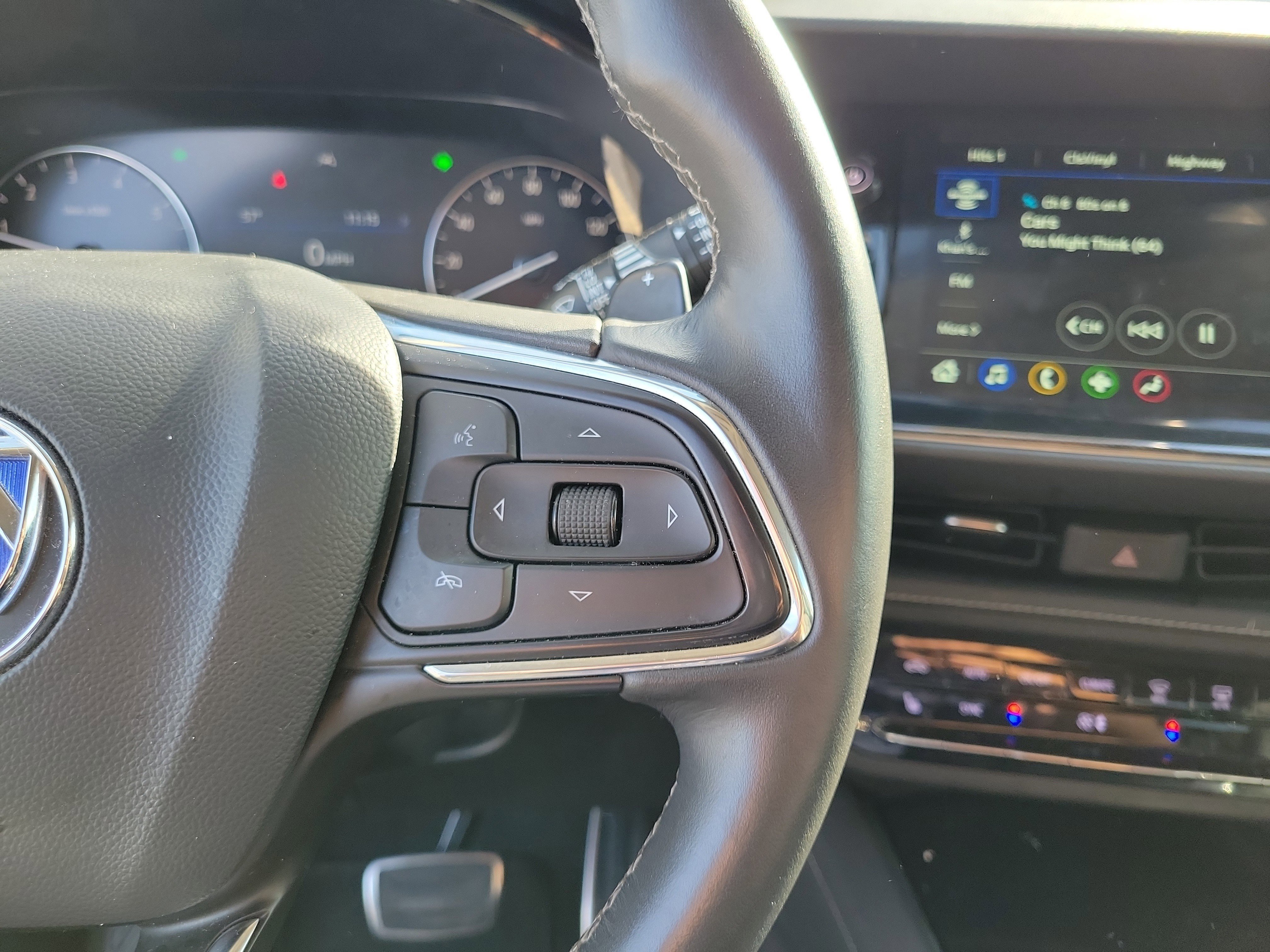 Used 2022 Buick Envision Preferred image 23