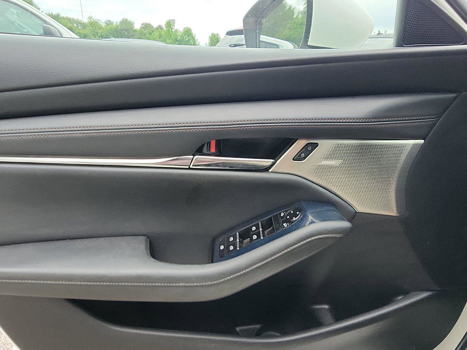 Used 2019 MAZDA MAZDA3 AWD Hatchback w/ Preferred Pkg image 15