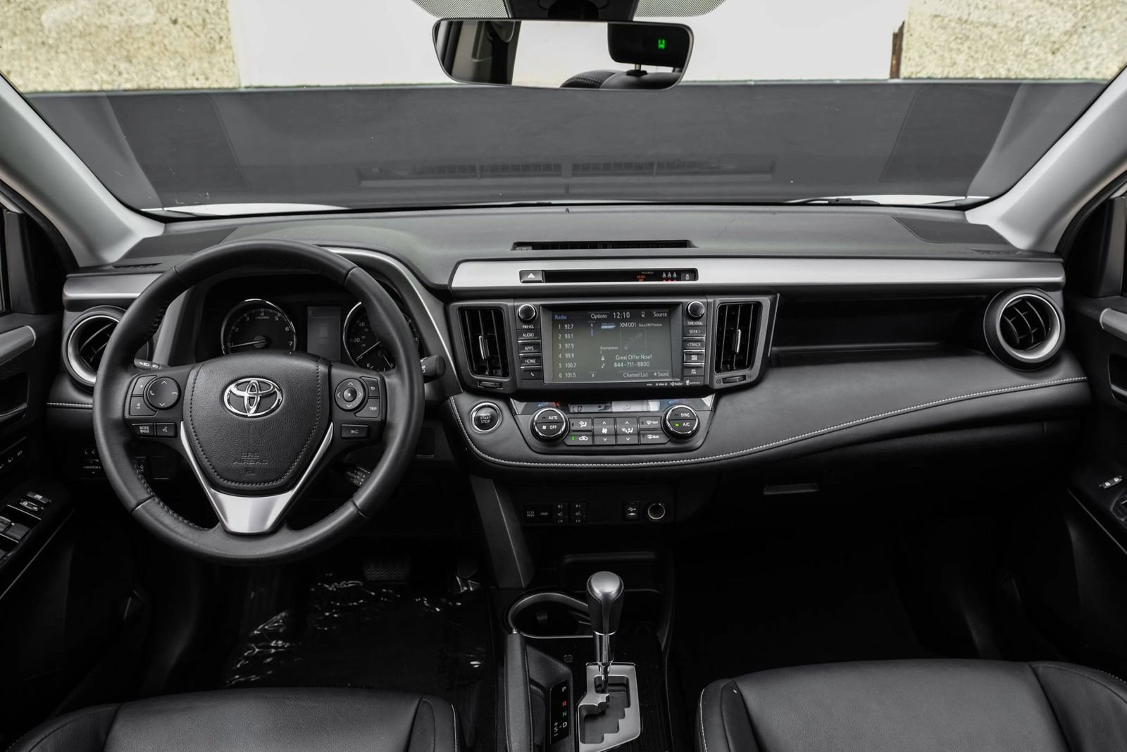 Used 2017 Toyota RAV4 Limited FWD image 15