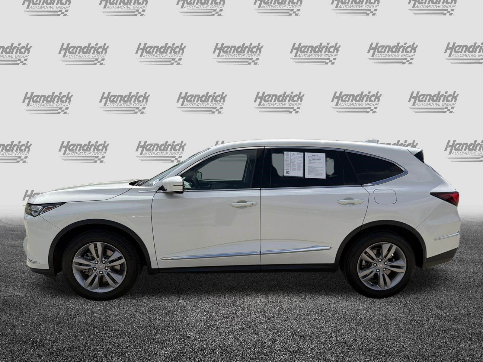 Used 2023 Acura MDX SH-AWD image 7