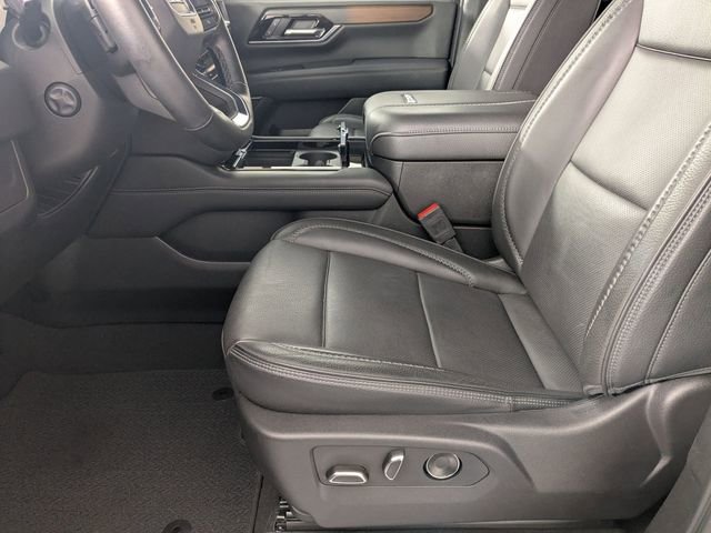 Certified 2025 GMC Yukon Denali image 13