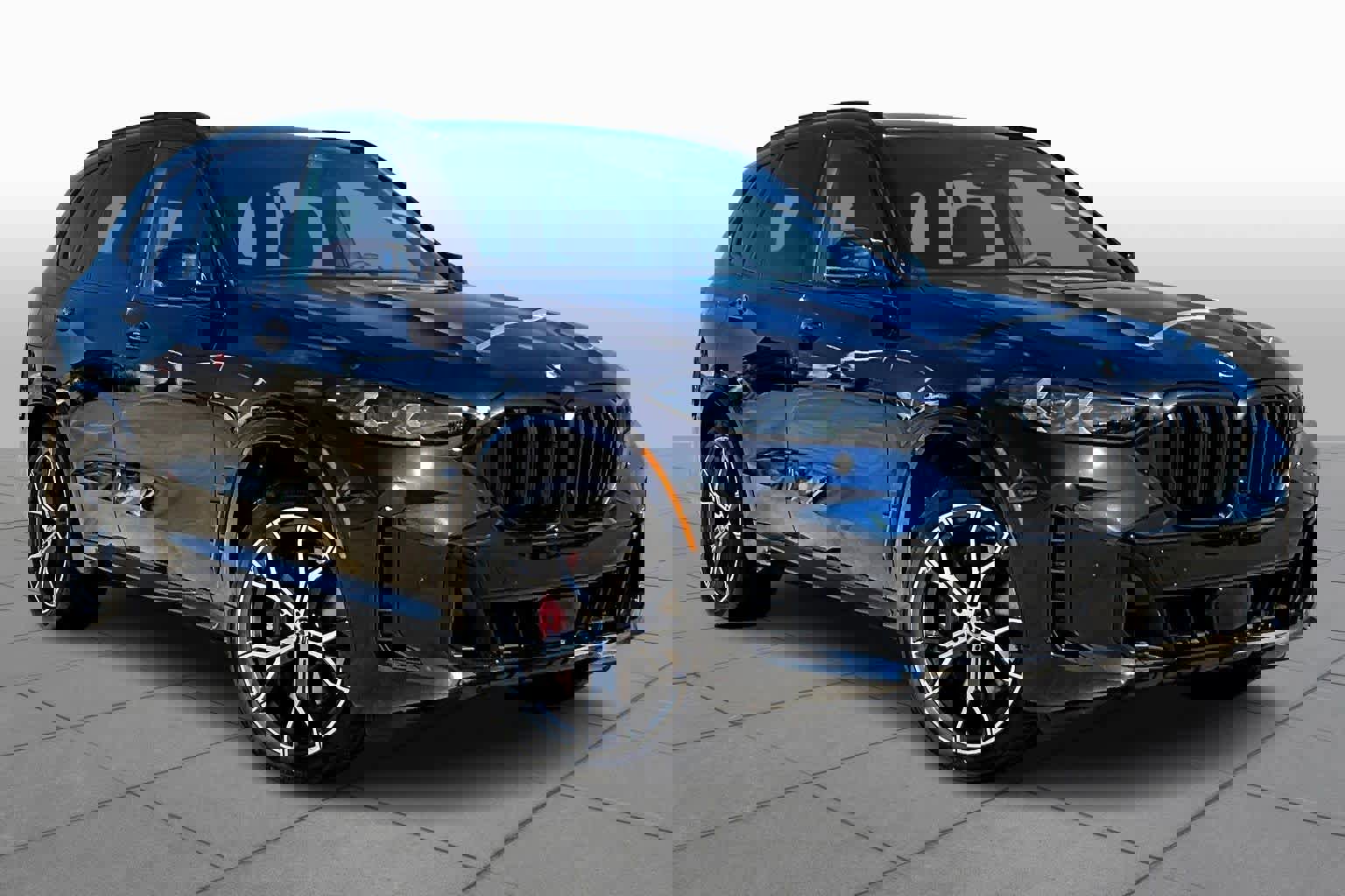 Used 2026 BMW X5 xDrive40i image 2