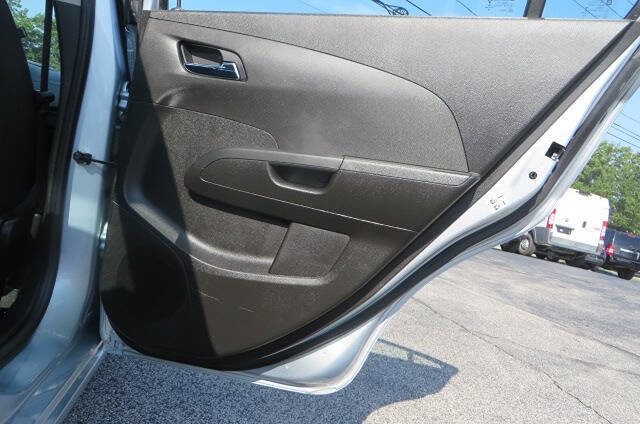 Used 2017 Chevrolet Sonic LT w/ Convenience Package image 34