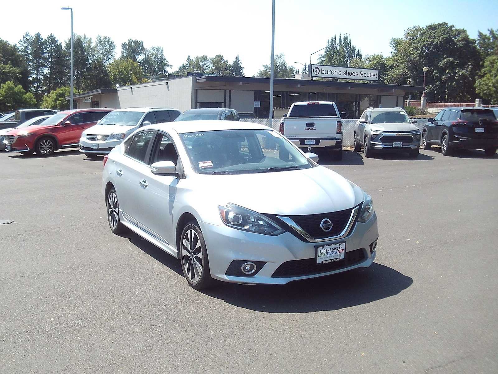Used 2019 Nissan Sentra SR w/ Exterior Package FWD image 7